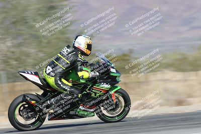 media/Dec-04-2025-Racers Edge (Thu) [[5ebc9f124d]]/3-B Group/5-Session 2 Turn 2 inside Speed Pans/